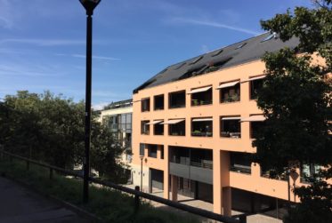 GRAND 2.5 PIECES - NYON CENTRE - PLACE PARKING INTERIEURE
