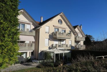 APPARTEMENT DANS QUARTIER CALME 3.5 PIECES - 1ER ETAGE - BALCON