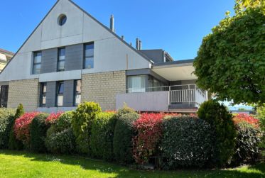 BEL APPARTEMENT DANS PETIT IMMEUBLE (PROCHE DU CENTRE DE ROLLE)