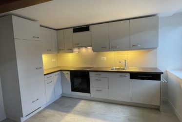 APPARTEMENT 4.5 PIECES AVEC GRAND BALCON