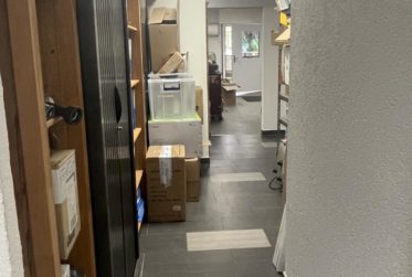 VASTE SURFACE COMMERCIALE MODULABLE DE 232 m² AVEC TERRASSE ET PARKING