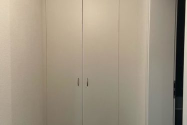 Bel appartement moderne de 2,5 pièces avec vue sur le lac