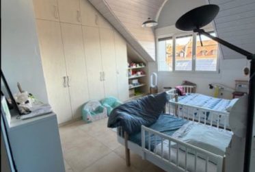 GRAND DUPLEX 6.5 PIECES - CENTRE VILLE NYON - AU CALME