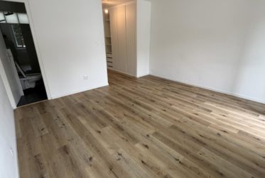 STUDIO RENOVE AU CENTRE DE ROLLE AVEC BALCON