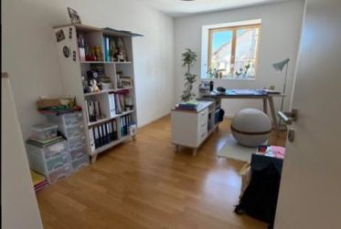 APPARTEMENT 4.5 PIECES + PIECE EN COMBLES + BALCON