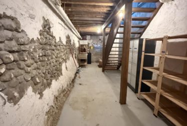 ARCADE COMMERCIAL DE 120 M2 AU COEUR DE NYON