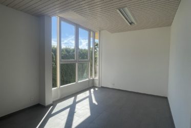 À LOUER – BUREAU / LOCAL PROFESSIONNEL À BOGIS-BOSSEY