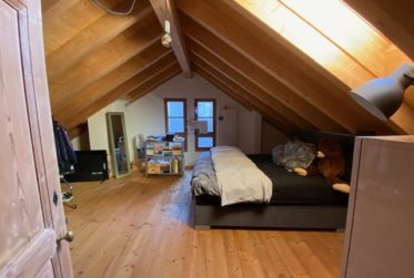 HABITATION VILLAGEOISE - CRANS-PRES-CELIGNY (6 PIECES)