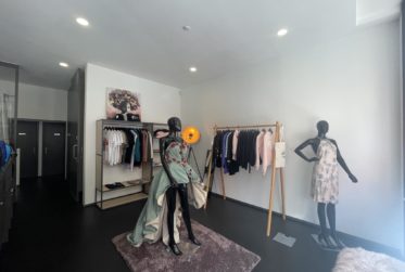 ARCADE COMMERCIALE DE 320 M2 AU COEUR DE NYON