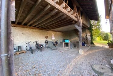 HABITATION VILLAGEOISE - CRANS-PRES-CELIGNY (6 PIECES)