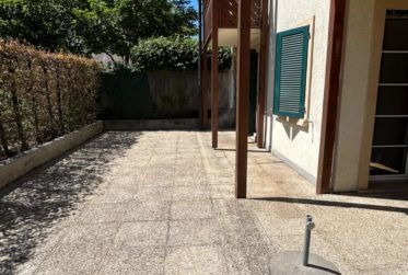 MAGNIFIQUE 5.5 AVEC TERRASSE à PRANGINS
