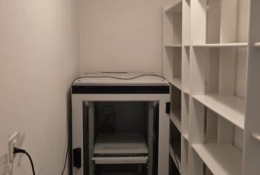 LOCAUX - BUREAUX - 68 M2 - OPEN SPACE - TRELEX