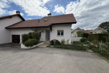 VILLA JUMELLE - PRANGINS