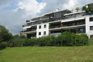 BEL APPARTEMENT-TERRASSE - NYON à Nyon | Nyon
