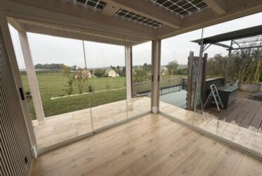 VILLA CONTEMPORAINE - 5.5 PIECES - AVEC STUDIO INDEPENDANT
